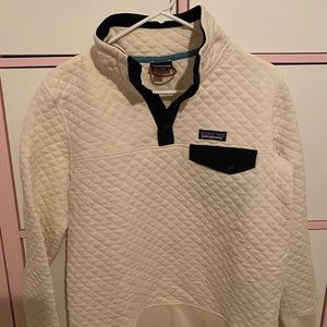 patagonia quilted pullover medium